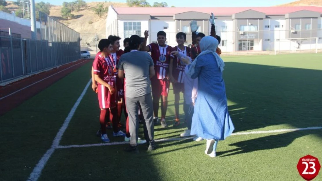 Konteyner Cupta Şampiyon Kırklar Mahallesi Oldu