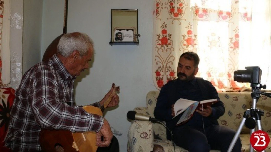 Köy köy dolaşıp sözlü halk geleneğini kayıt altına alıyor