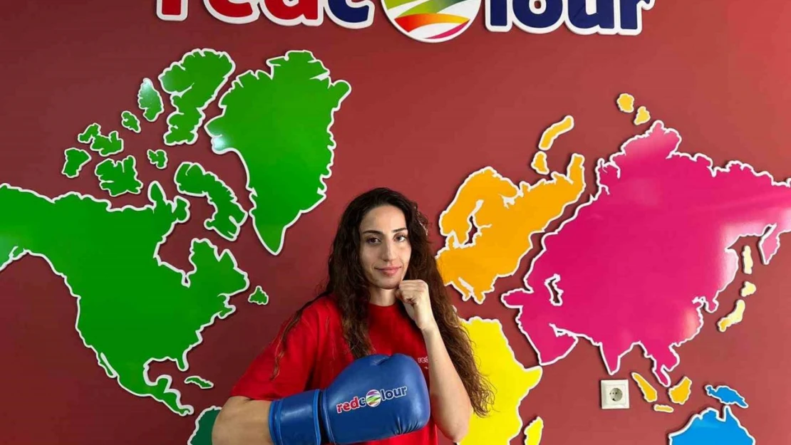 Milli boksör Gizem Özer'e sponsor desteği