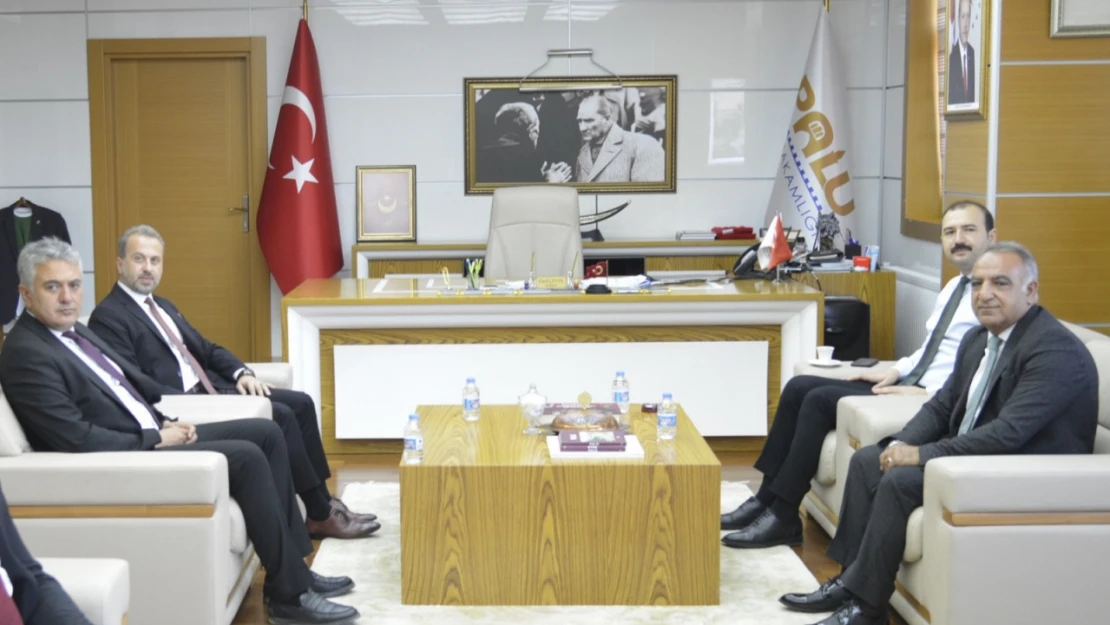 Milli Eğitim Müdürü Beraat Şahin'den Palu ve Kovancılar'a Eğitim Ziyareti