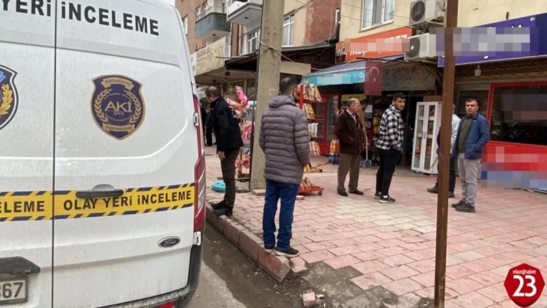 Olgunlar Mahallesinde Önce Kuzenini, Ardından Kuzeninin Sığındığı Bakkalı Bıçakladı