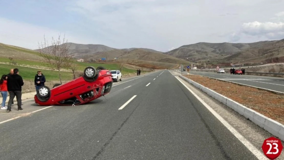 Otomobil ters döndü, sürücü yara almadan kurtuldu