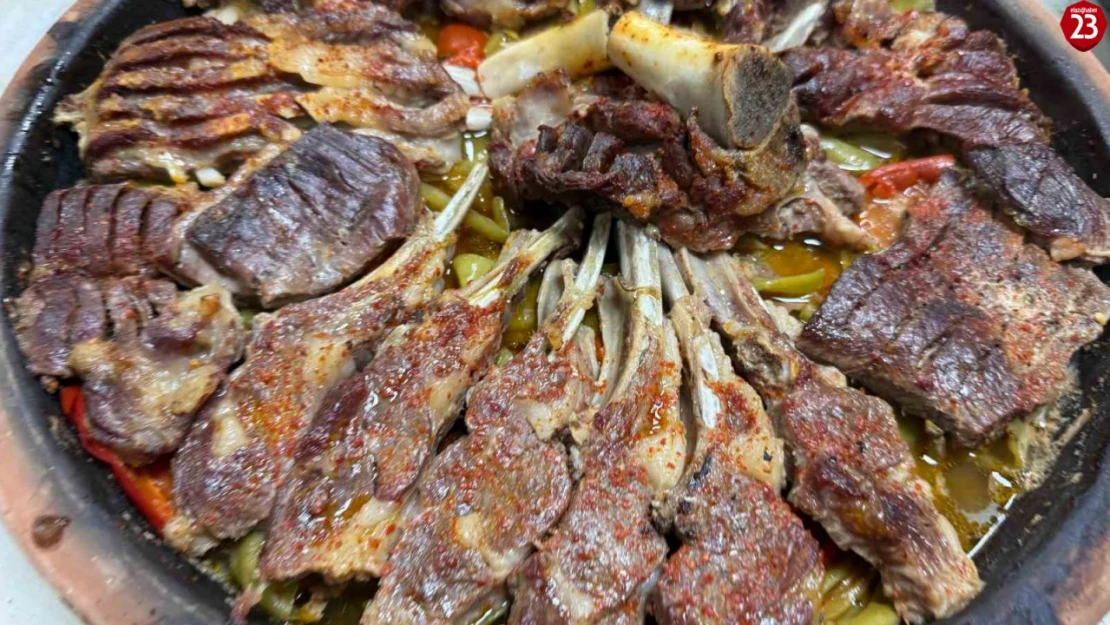 Elazığ'ın Eşsiz Lezzeti Palu Tava, Ramazan Sofralarını Süslemeye Devam Ediyor