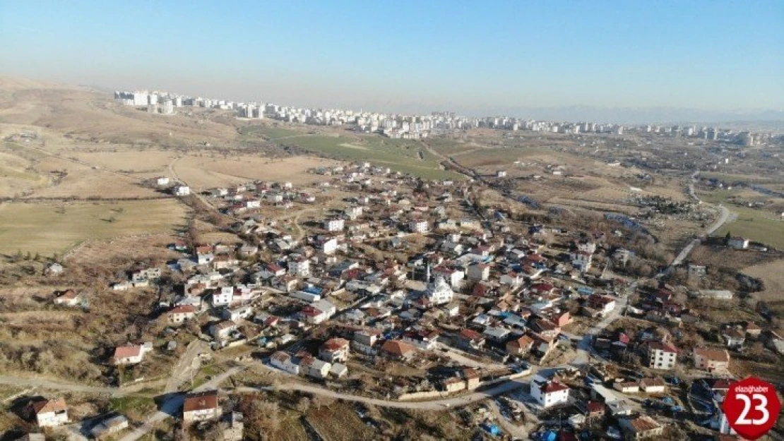 Referanduma giden o köy,  mahalle olmanın mutluluğu yaşıyor