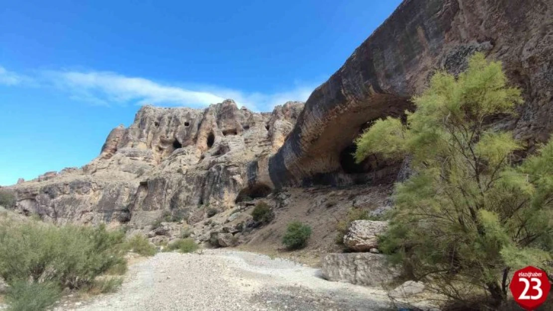 Saklıkapı ve Karaleylek kanyonları doğa tutkunlarını ağırlıyor