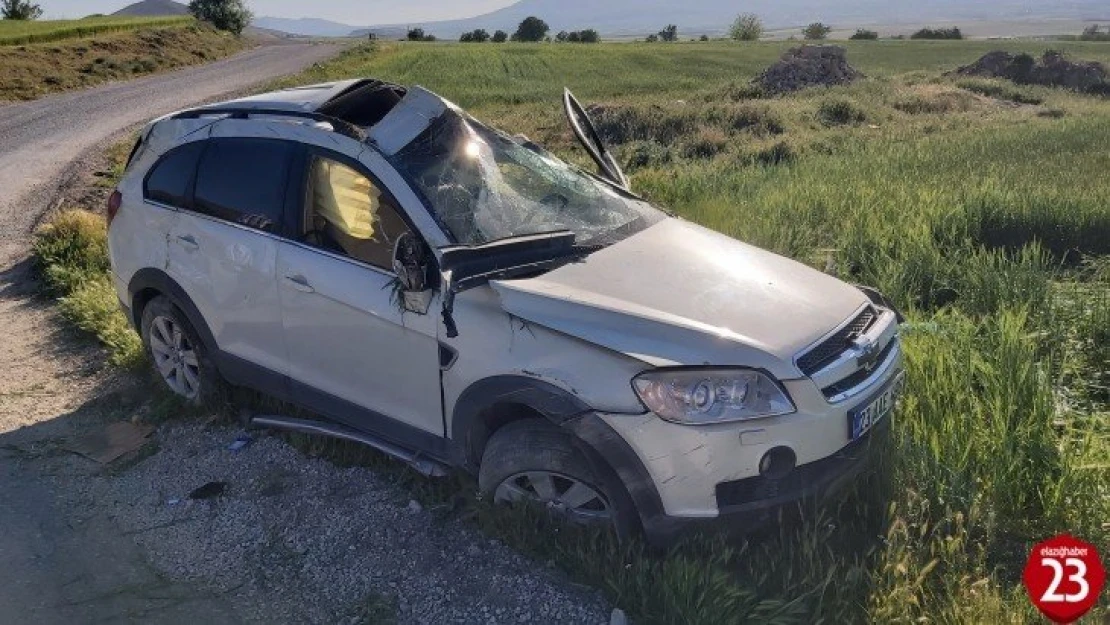 Sarıçubuk Köyünde Trafik Kazası, 1'i Ağır 3 Yaralı