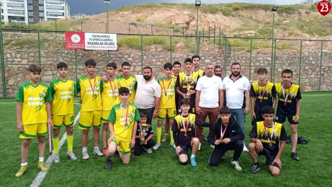 Sokaklar Bizim Futbol Turnuvası mahallelerde coşkuyla tamamlandı