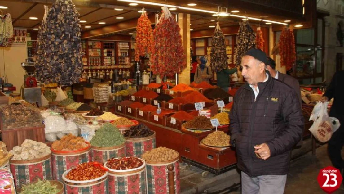 Elazığ'da Tarihi Kapalı Çarşıda Ramazan Bereketi