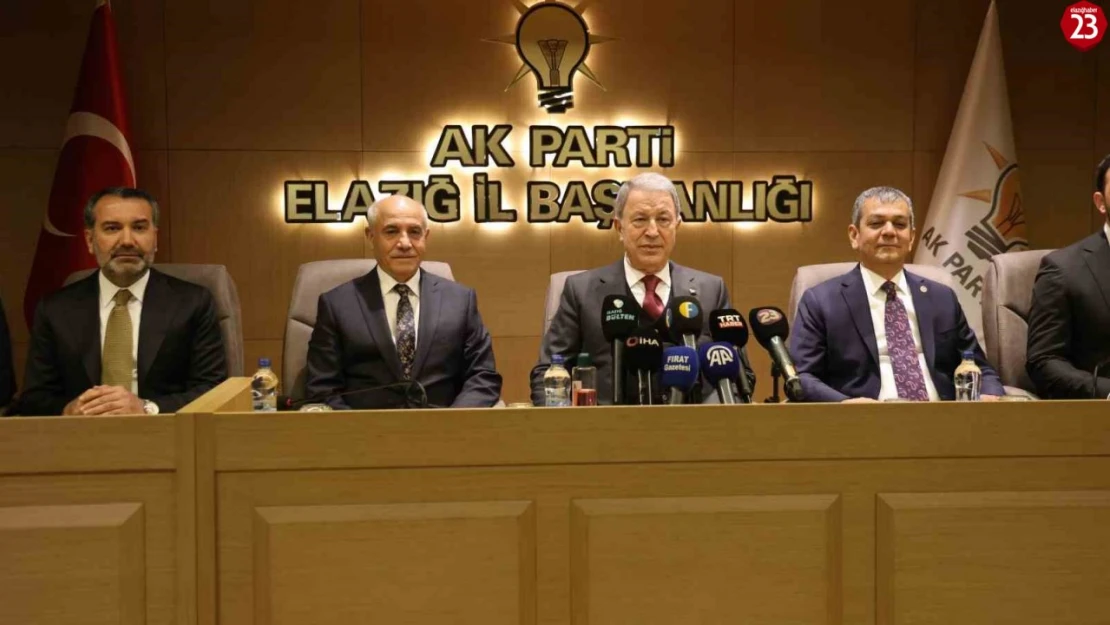 Hulusi Akar Elazığ'da Konuştu: 'Türkiye Söz Dinleyen Değil, Sözü Dinlenen Bir Ülkedir'