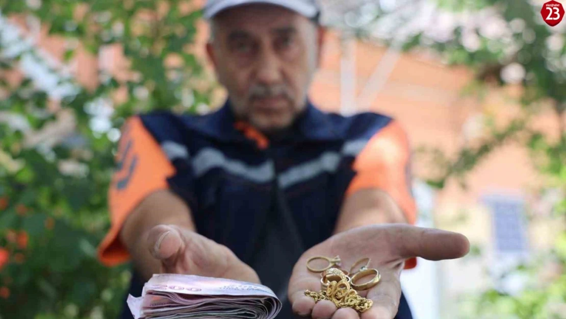 Temizlik işçisinden insanlık dersi: Altın ve para dolu cüzdanı polise teslim etti