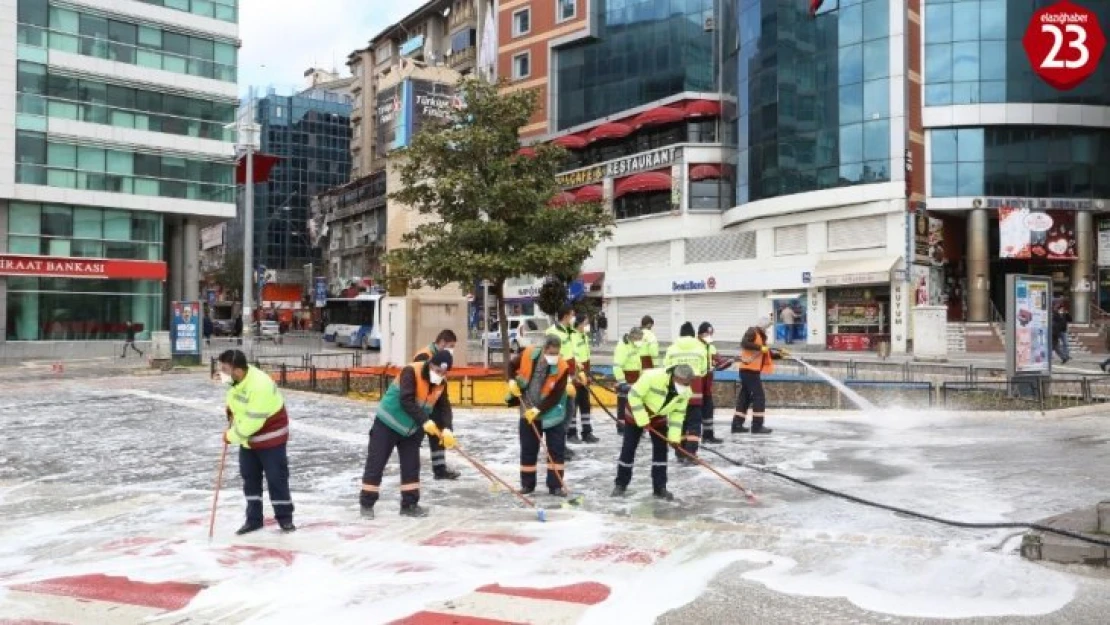 Temizlik işi yöresel müzikle birleşince binlerce beğeni aldı