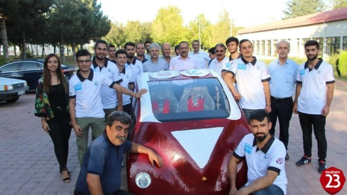 Elazığ'da Üniversite Öğrencileri Elektrikli Araç Yaptı