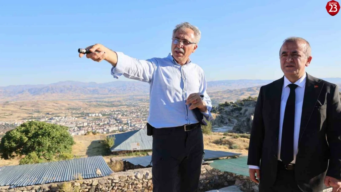 Vali Hatipoğlu, Harput Kalesi'ndeki kazı ve restorasyon çalışmalarını inceledi