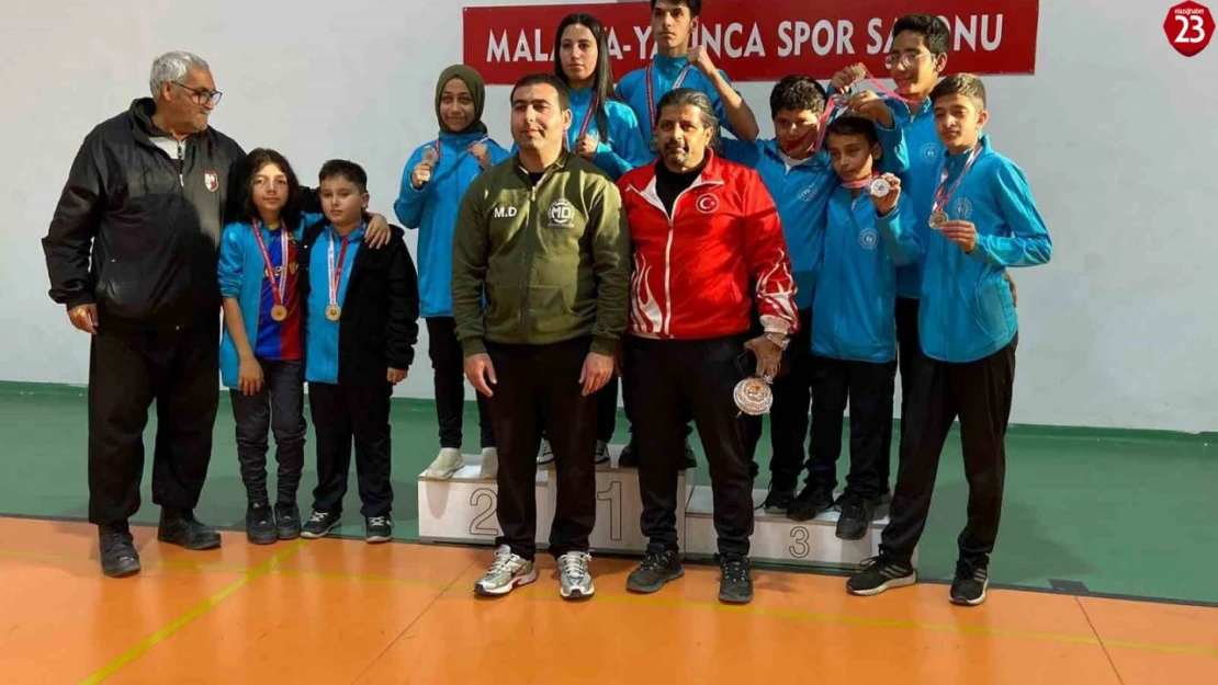 Wushu Kung Fu Cumhuriyet Kupası'nda Elazığ'a 10 madalya