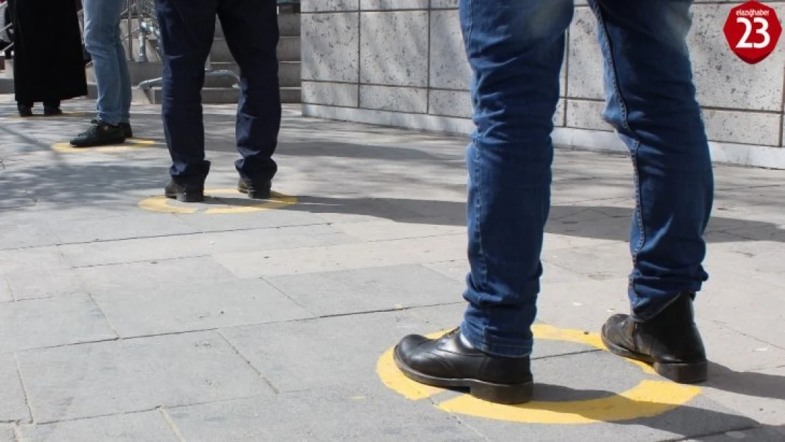 Yoğunluk yaşanan banka ve ATM önlerine özel tedbir