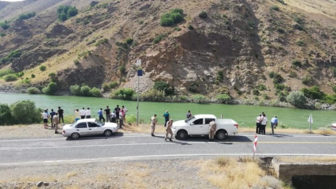 Palu'dan Acı Haber, Yüzmeye girdi Nehirde Kayboldu