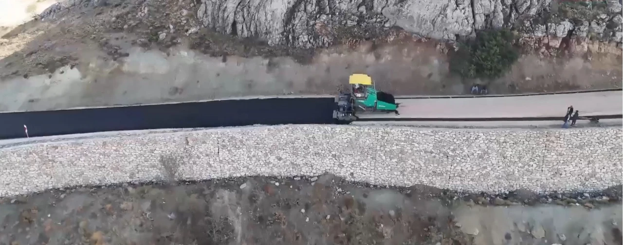 Harput'ta Ulaşım Konforu Artıyor: 3,6 Kilometrelik BSK Yol Projesi Sona Yaklaştı