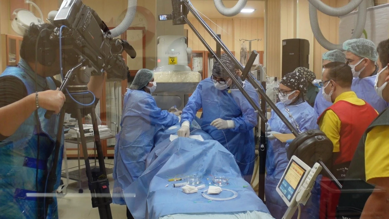 Fırat Üniversitesi Hastanesi'nden Girişimsel Radyolojide Uluslararası Başarı