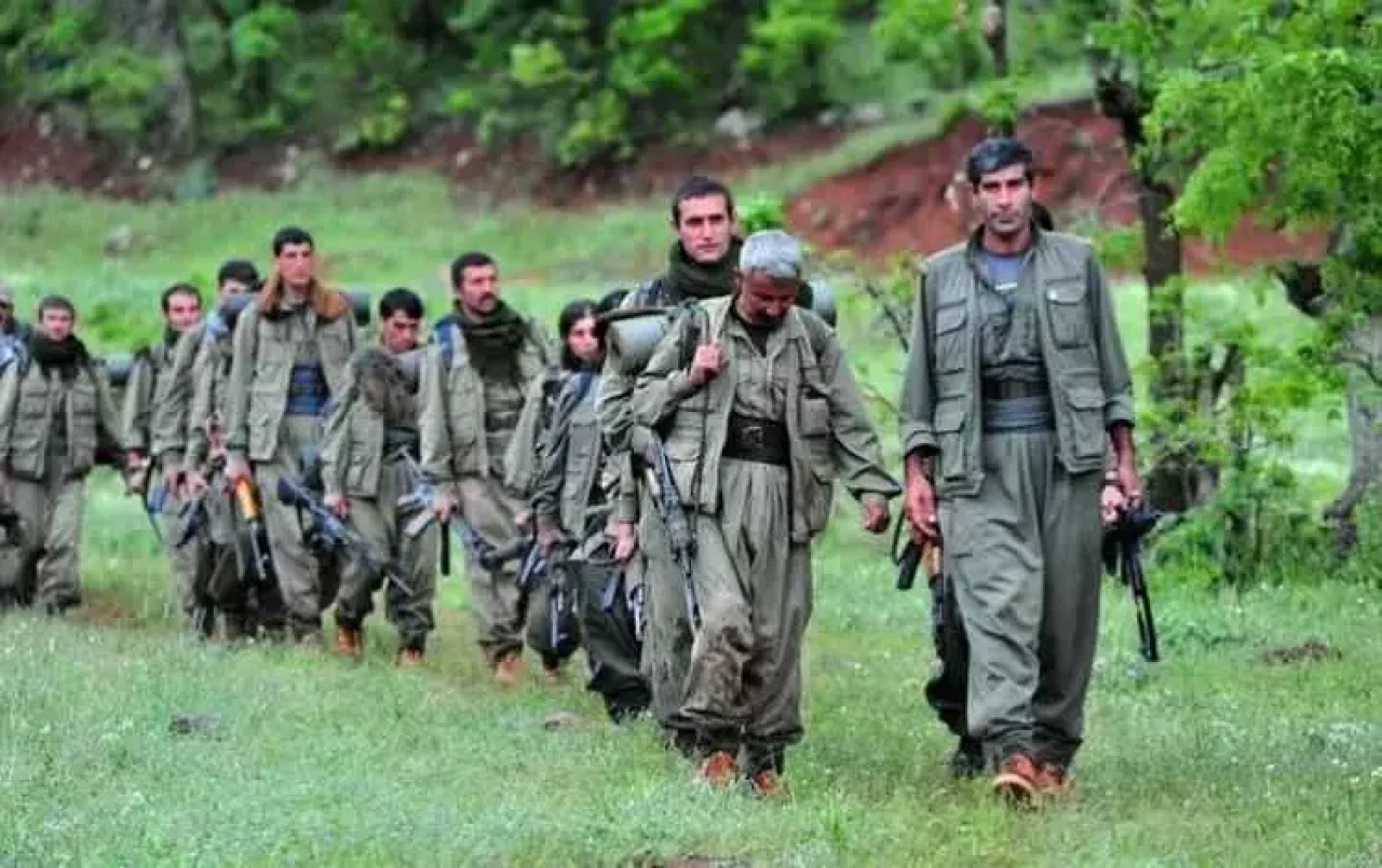 PKK Silah Bırakıyor: 'Terörsüz Türkiye' Sürecinde Tarihi Gün