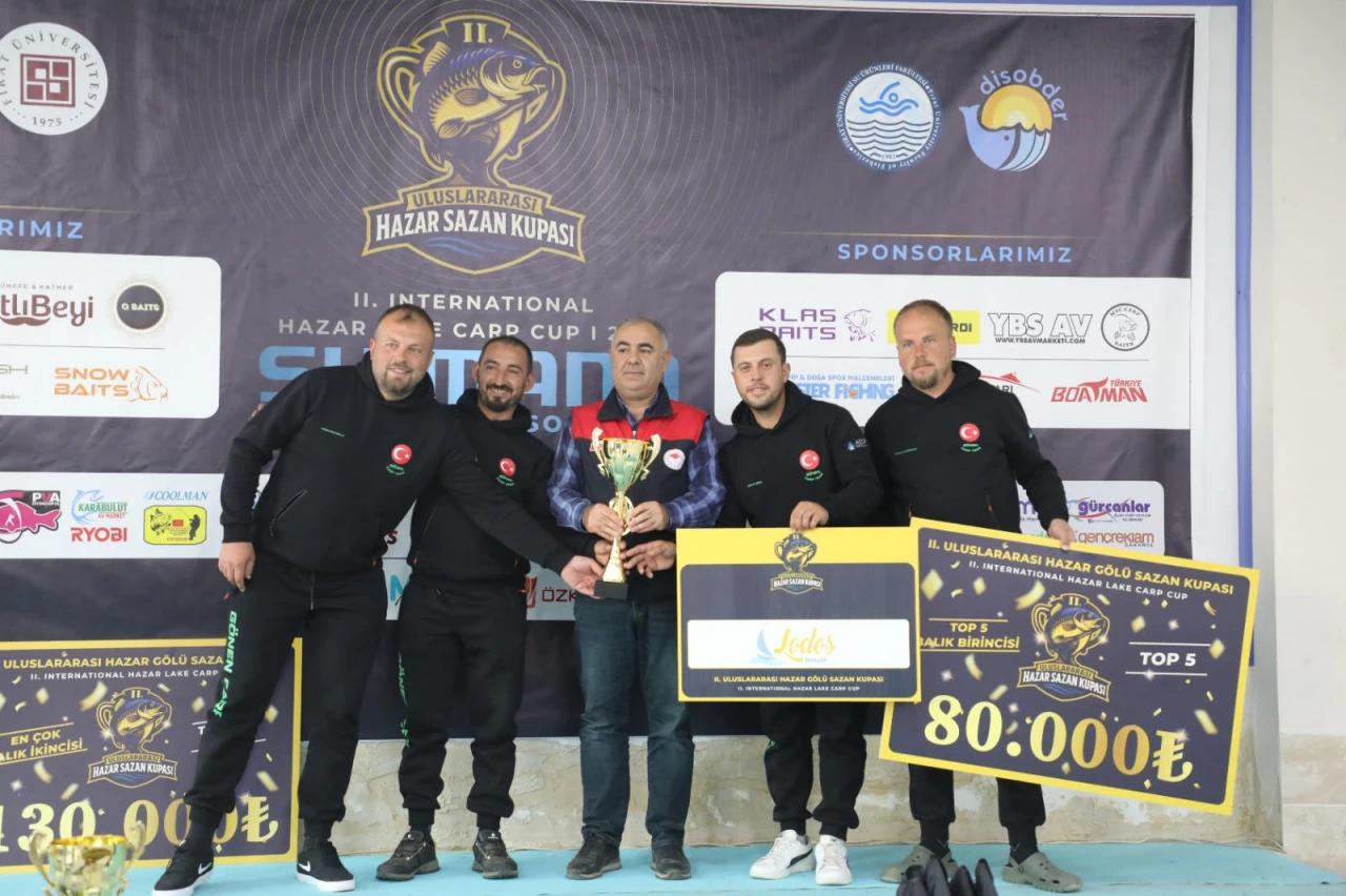 Uluslararası Hazar Sazan Kupası Kapanışında Hazar Gölü'ne 30 Bin Balık Bırakıldı