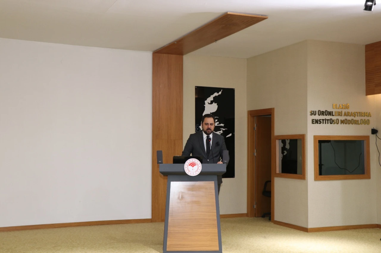 Elazığ, 'Alabalığın Başkenti'nde Sektör Buluşması: 7. Türkiye Su Ürünleri Seminerleri Elazığ'da Gerçekleştirildi