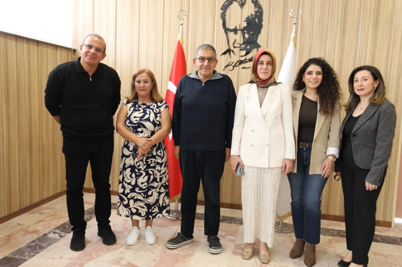 Fırat Üniversitesi'nden Çağrı: '33 Bin Hasta Organ Bekliyor'