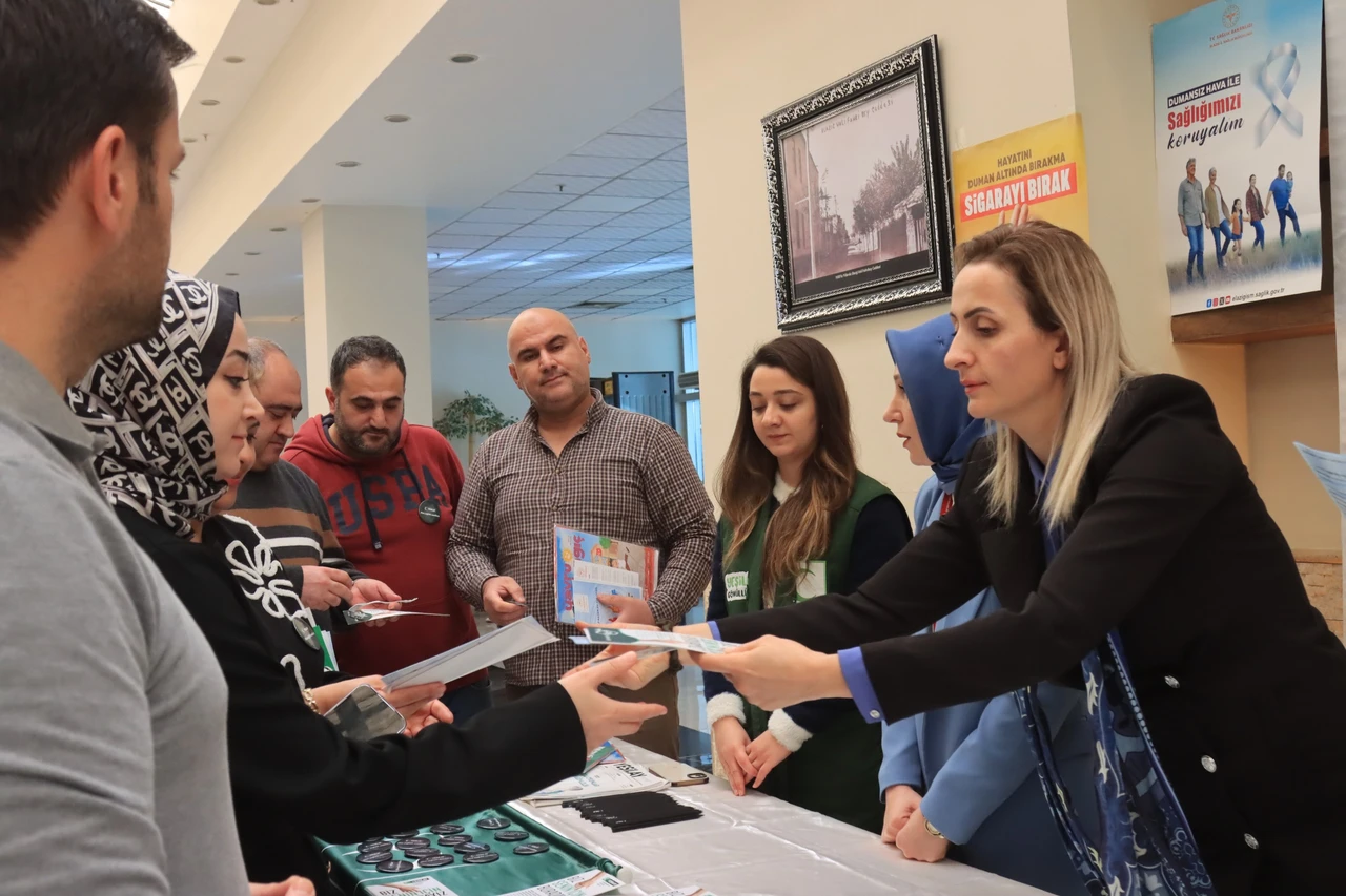 Elazığ Belediyesi ve Sağlık Müdürlüğünden Sigara Bırakma Farkındalık Etkinliği