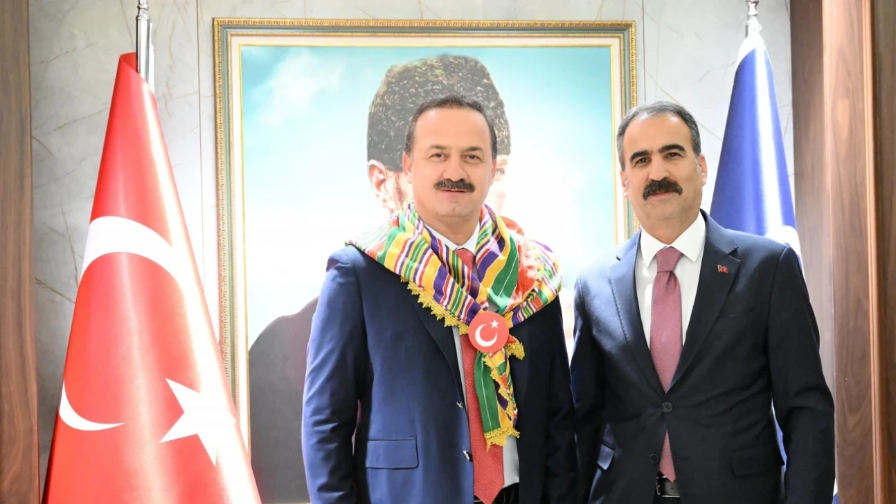 Anahtar Partisi Elazığ İl Başkanı Yüksel Ercan Görevinden İstifa Etti