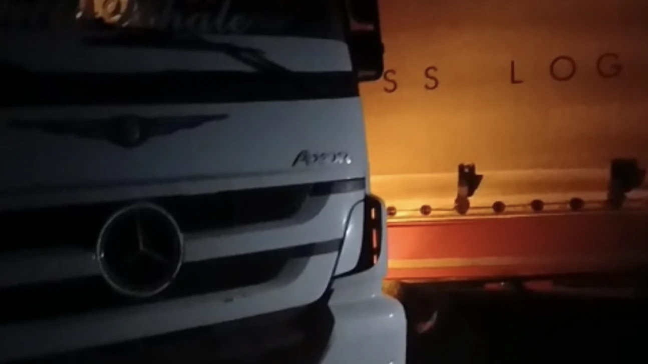 Elazığ–Diyarbakır Yolunda TIR Kazası: Dorse Kabine Girdi