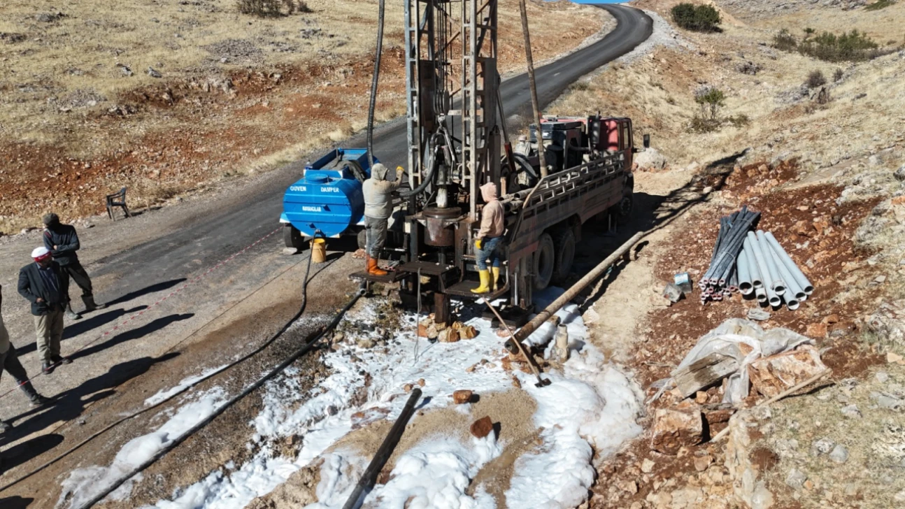 Elazığ İl Özel İdaresi, Kovancılar'da Yüksek Verimli Su Kaynağı Elde Etti