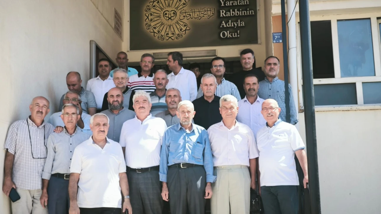 Elazığ İmam Hatip Lisesi 1985 Mezunları 40 Yıl Sonra Yeniden Buluştu