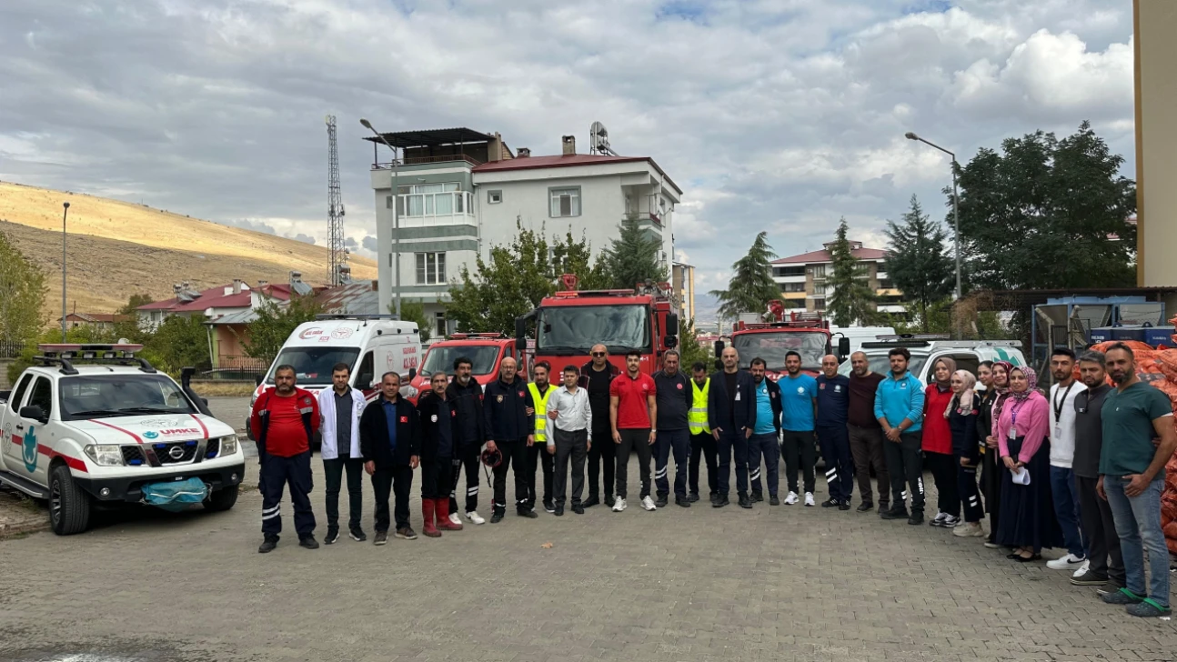 Elazığ Kovancılar İlçe Devlet Hastanesi'nde Gerçekçi Tatbikat
