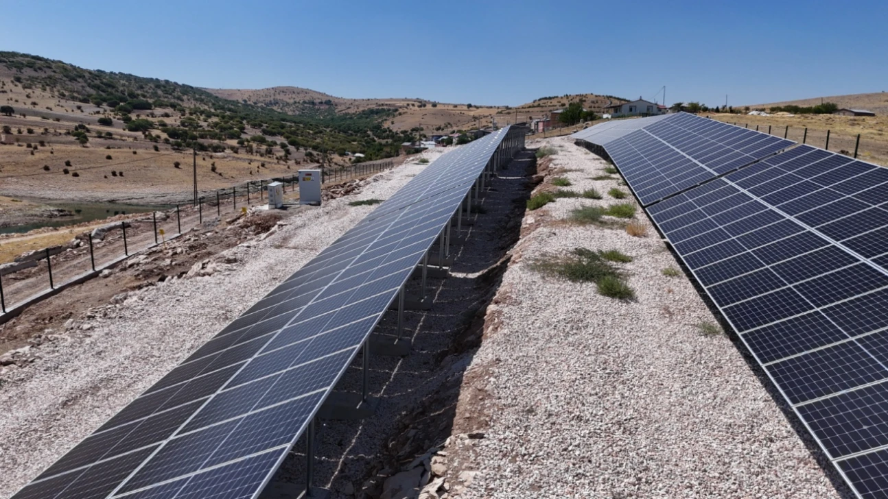 Keban'da GES Destekli Sulama ile 1.328 Dekar Arazi Suya Kavuştu