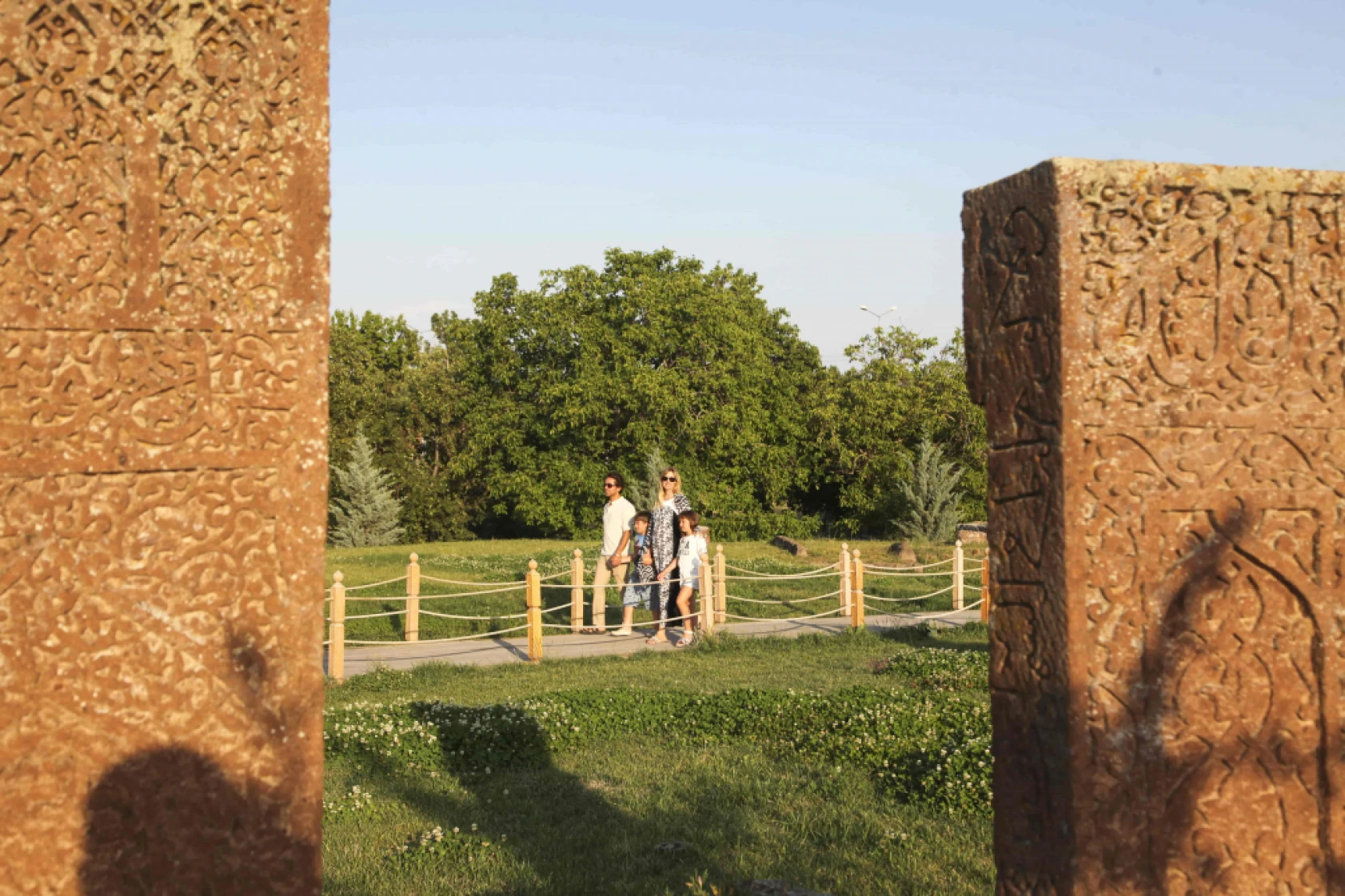 Oyuncu Wilma Elles, Bitlis'i Gezdi