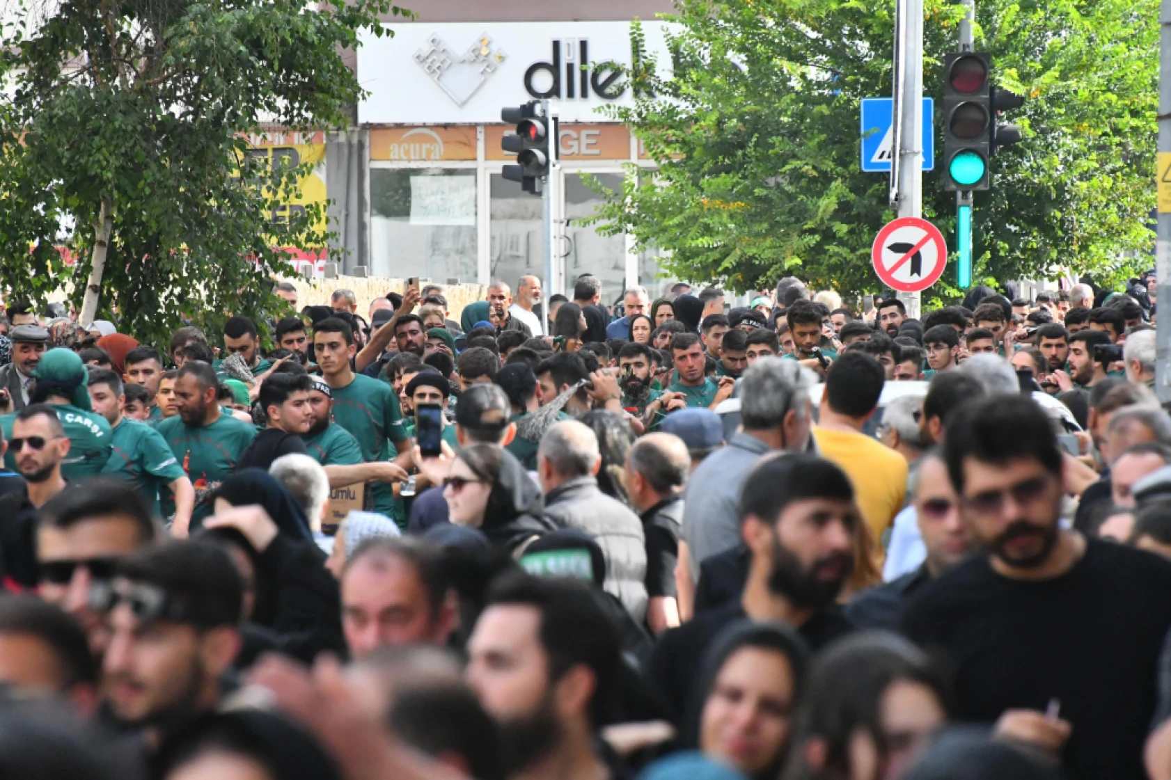 Kars'ta Kerbela Şehitleri Anılıyor