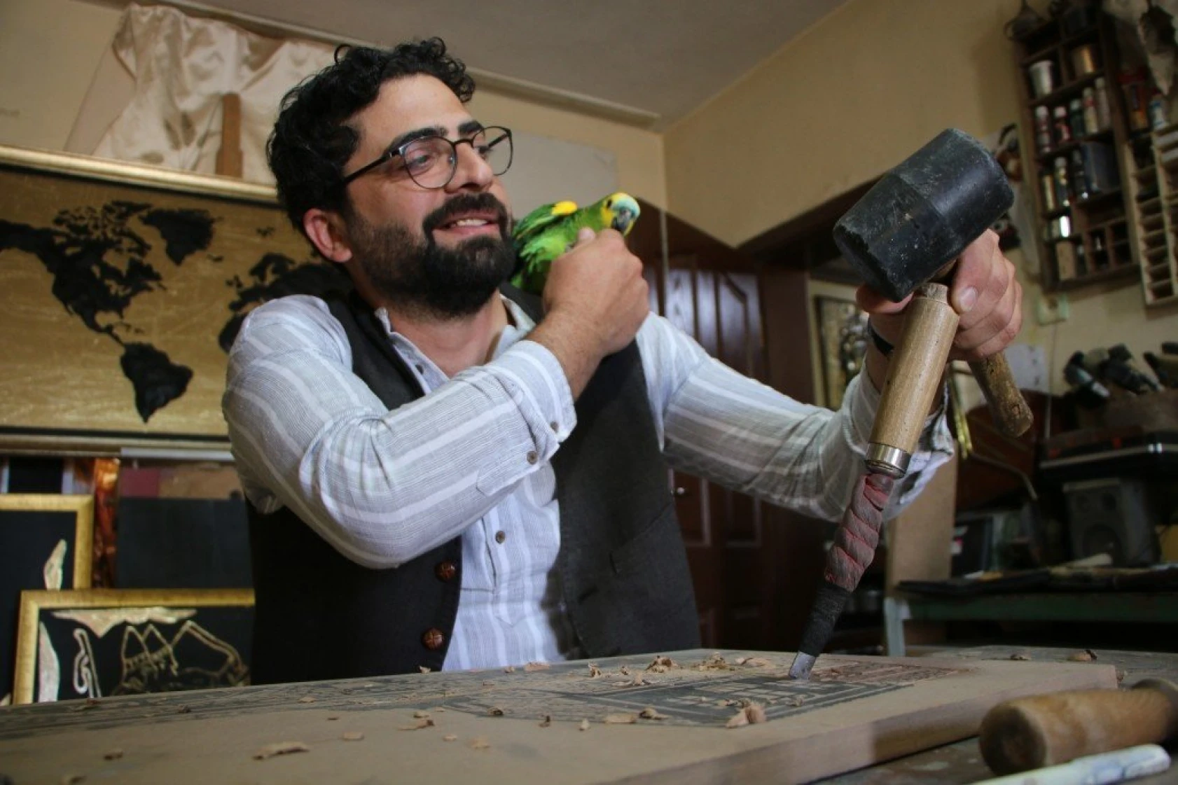 Evinin Bodrumunda Üretiyor, Bir Çok Ülkeye Gönderiyor