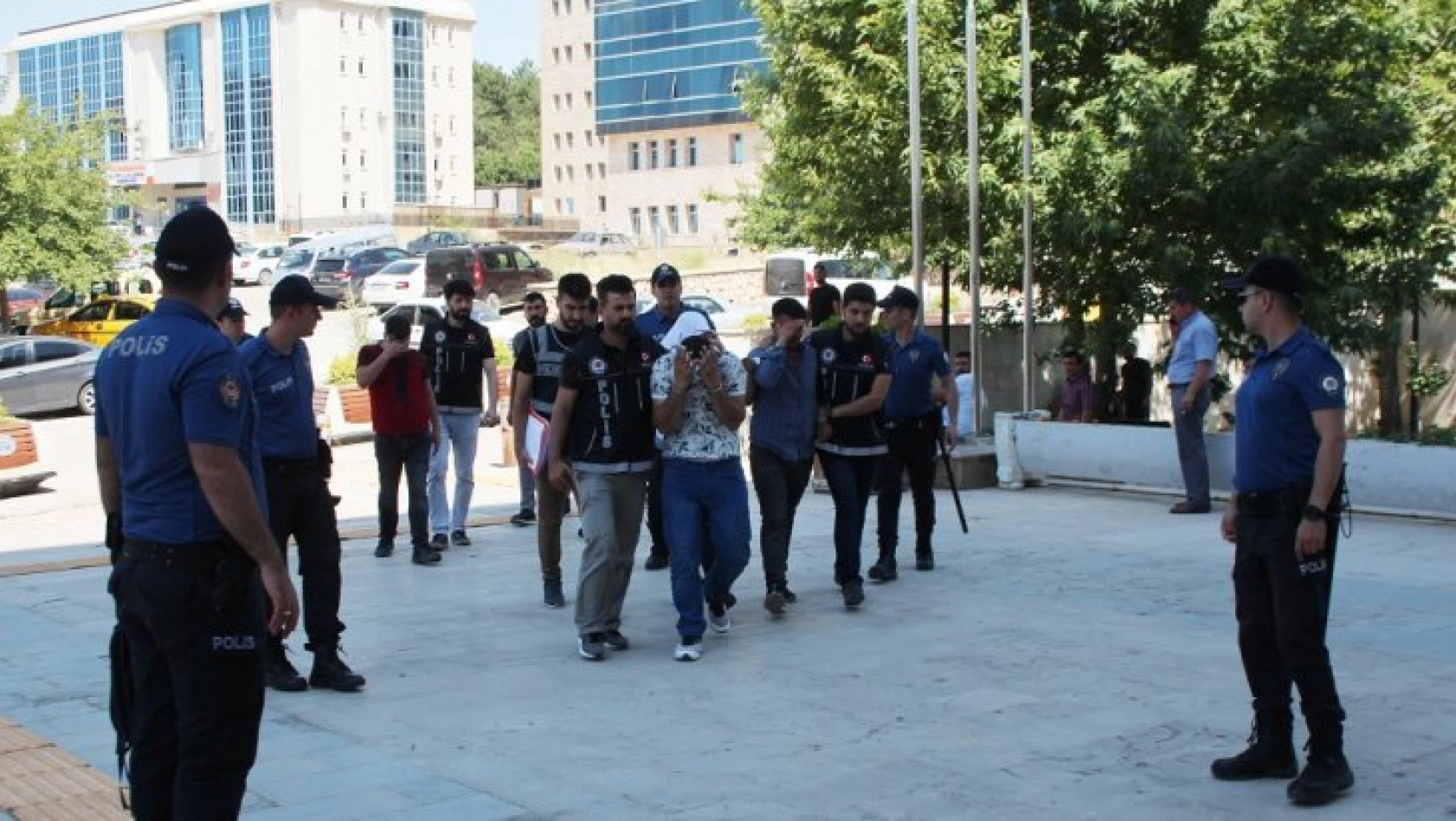 Elazığ'da Uyuşturucu Operasyonu, 4 Gözaltı