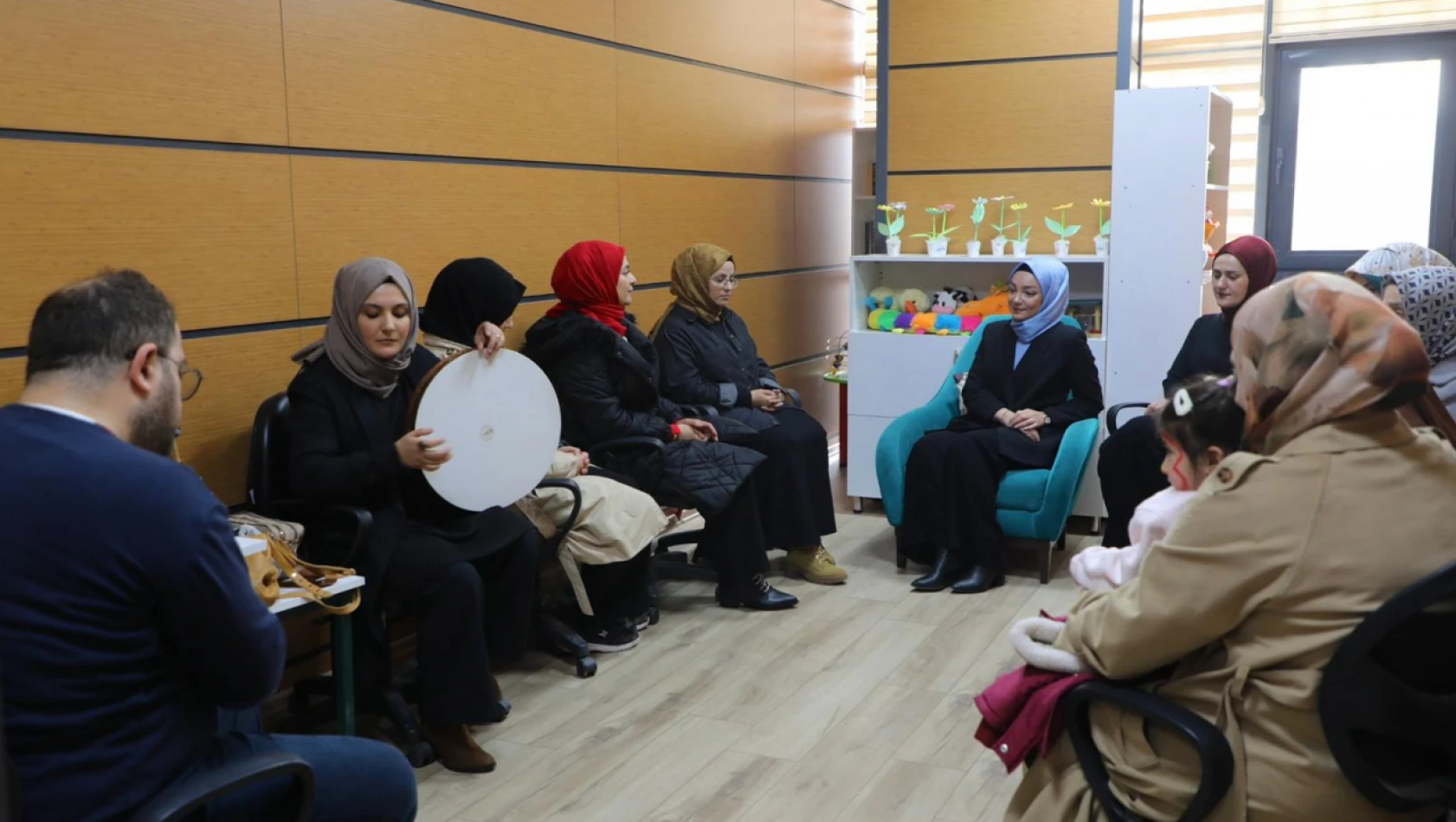 Elazığ Belediyesi'nden Aile Yılına Özel 'Evlilik ve Aile Bağları Grup Terapileri'