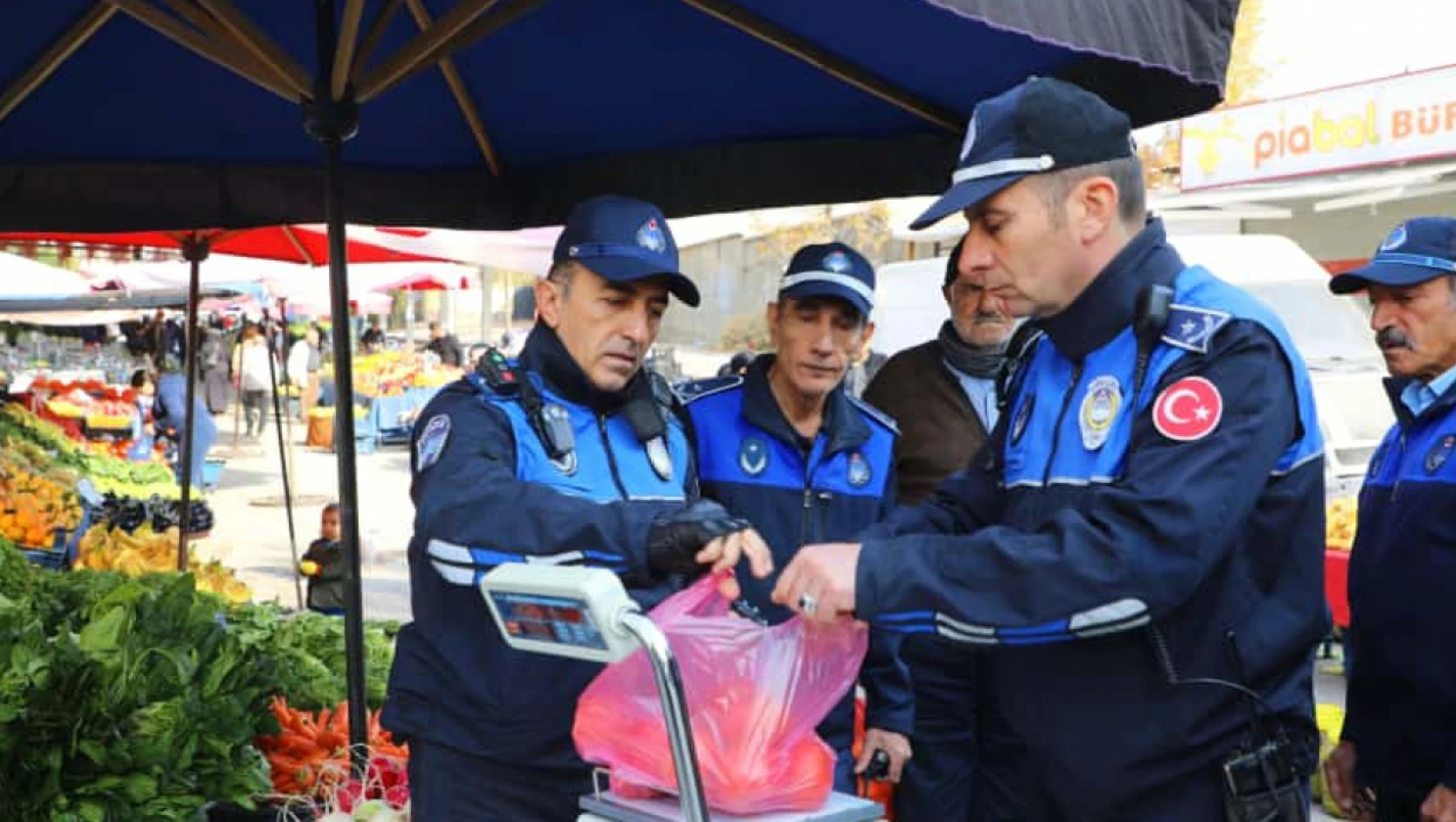 Elazığ Belediyesi'nden Semt Pazarlarına Sıkı Denetim