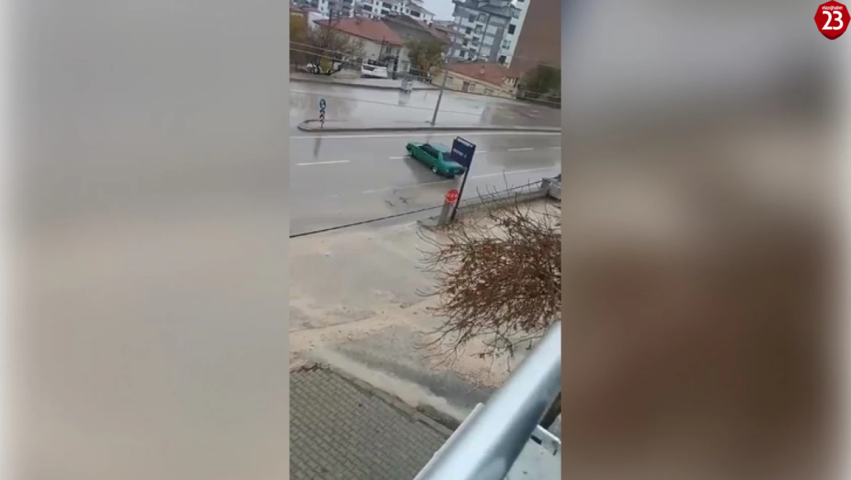 Tofaş Şahin ile trafikte drift attı