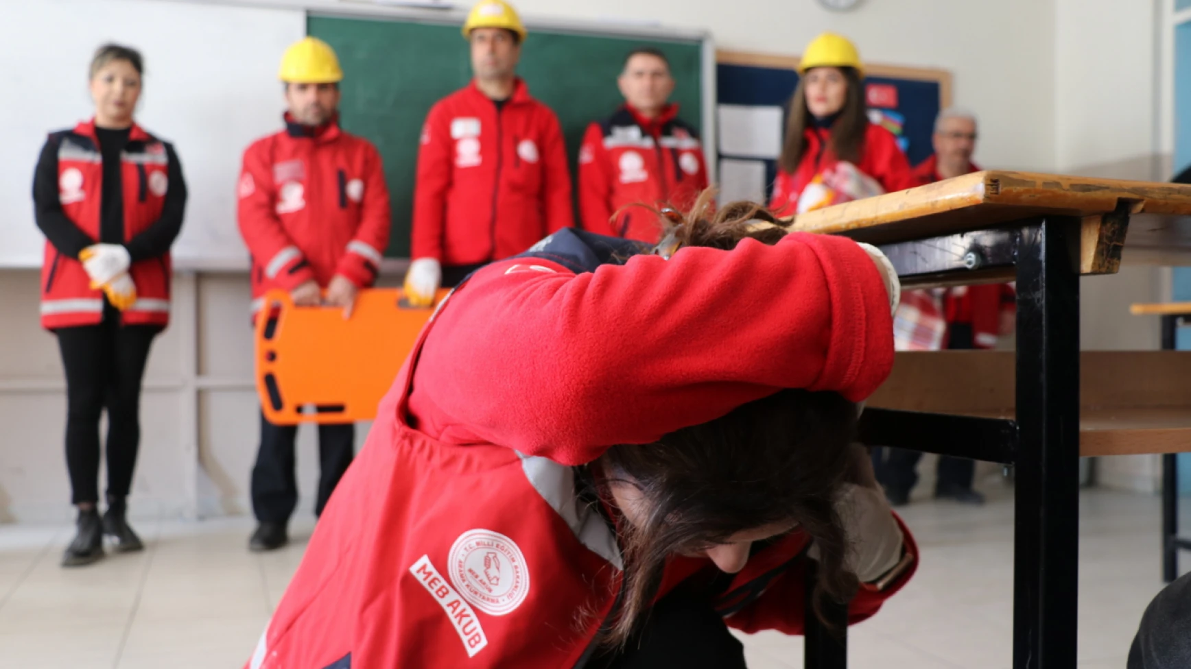 Deprem Riski Yüksek Elazığ'da Öğrencilere Afet Bilinci Eğitimi Veriliyor