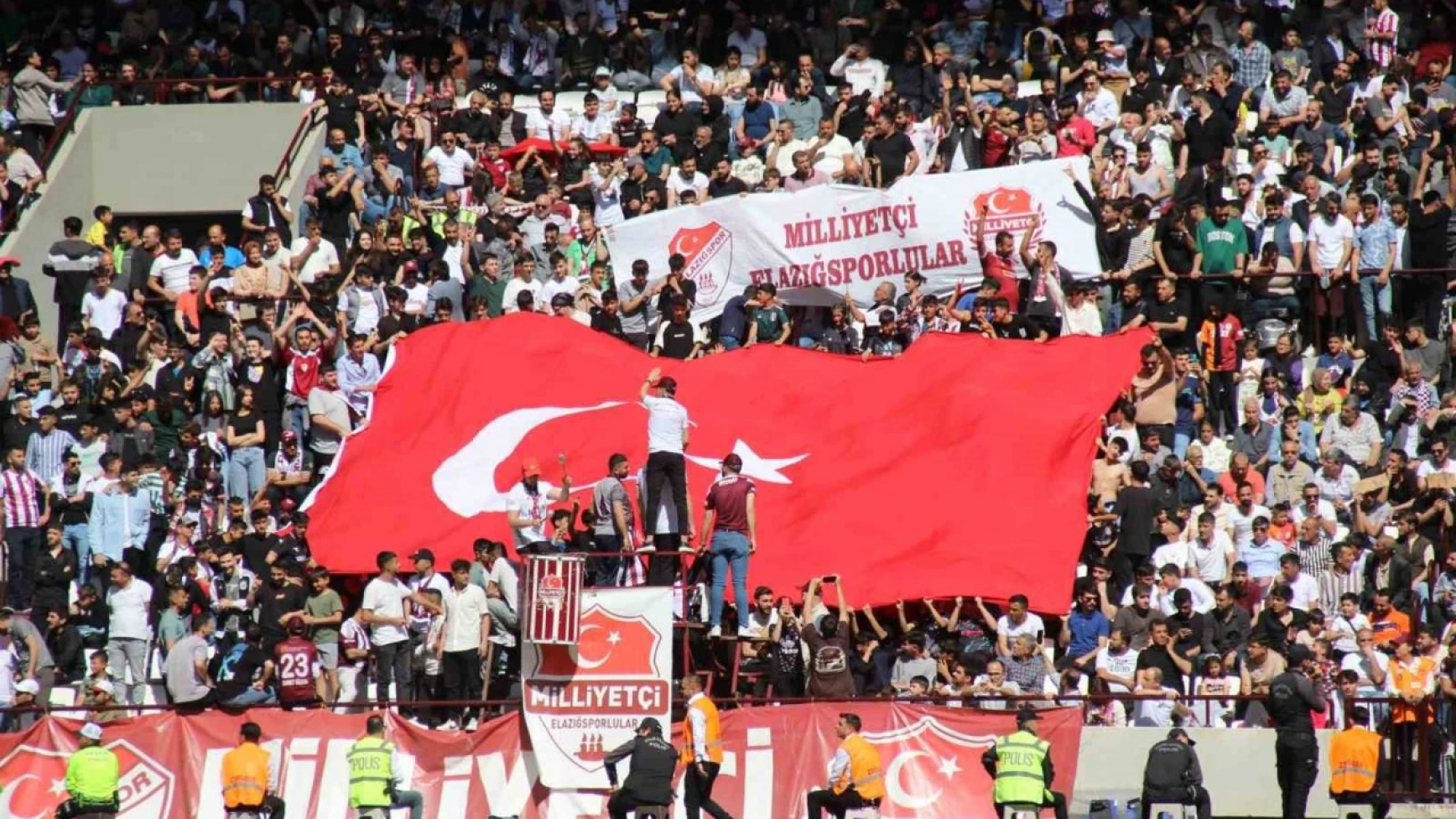 Elazığspor seyirci rekorunu kırdı
