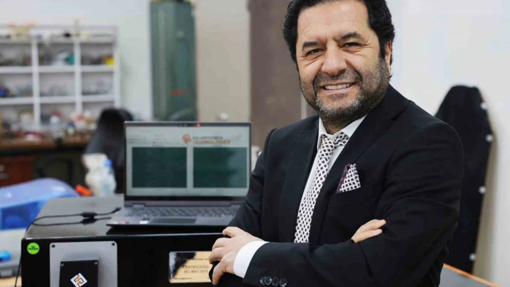 Türk bilim adamı ürettiği cihazla ABD'li teknoloji devine rakip oldu