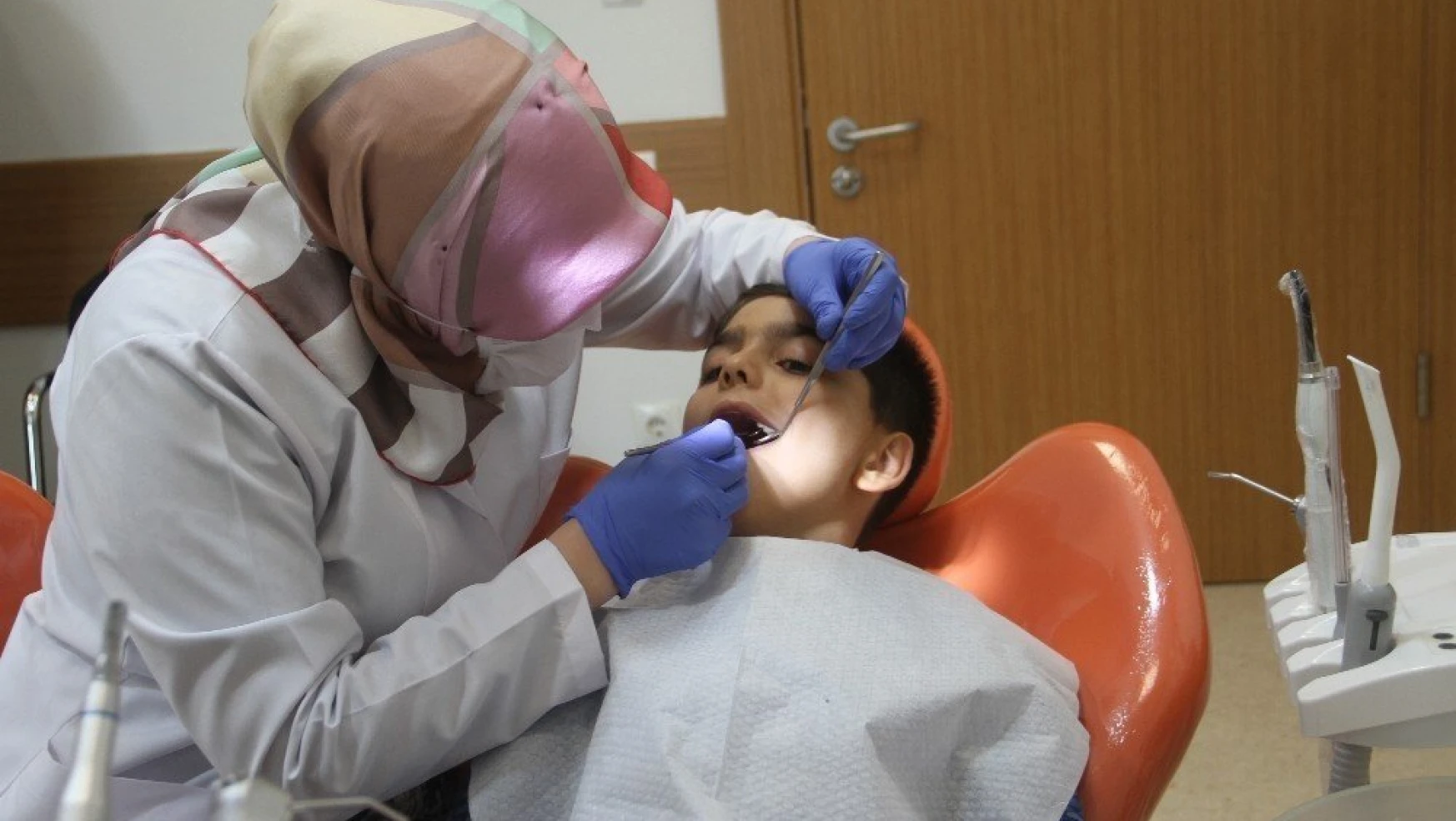 Çocuklarda Süt Dişlerindeki Çürük Genel Sağlığı Etkileyebiliyor