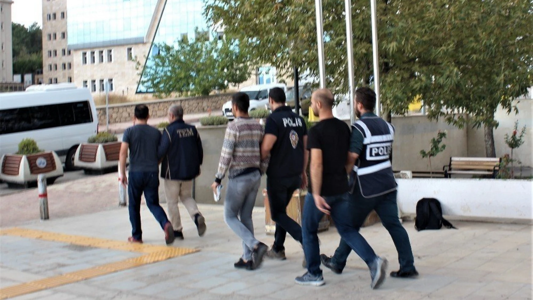 Elazığ'da FETÖ Operasyonu, 5  Tutuklama