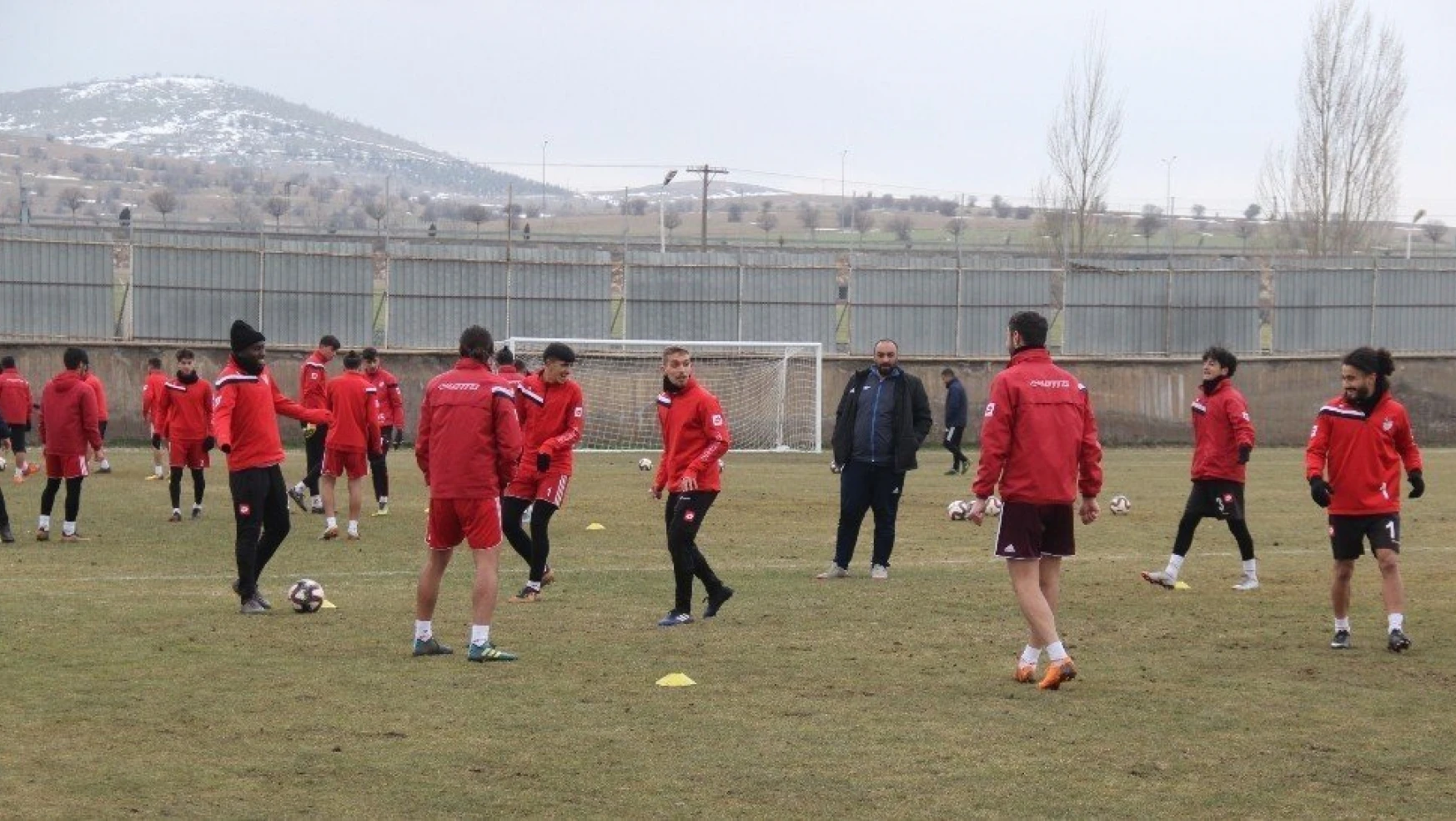 Elazığspor Boluspor Maçı Hazırlıklarına İlhan Hoca İle Çıktı