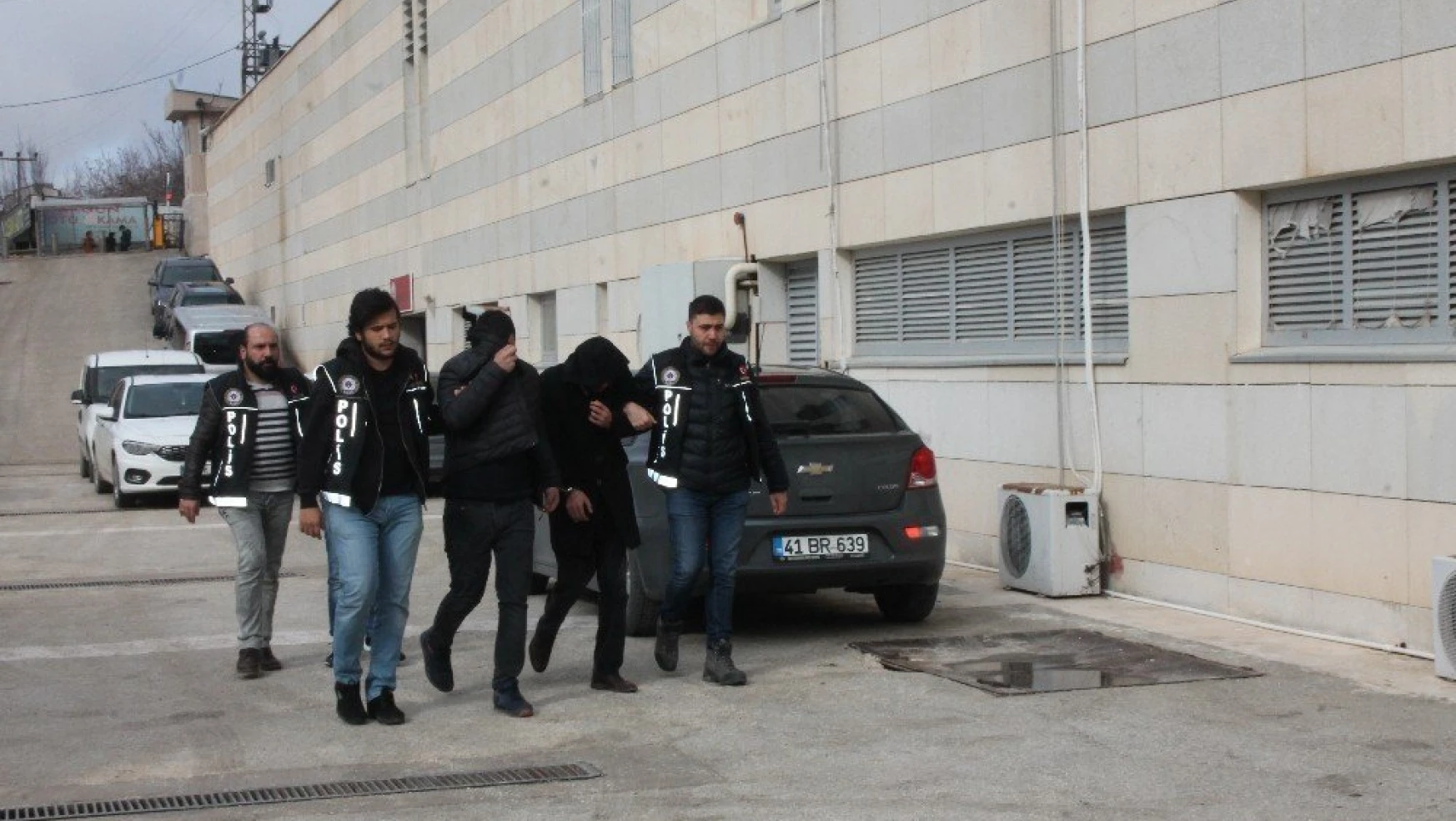 Elazığ Polisi Torbacılara Göz Açtırmıyor, 3'ü Daha Yakalandı