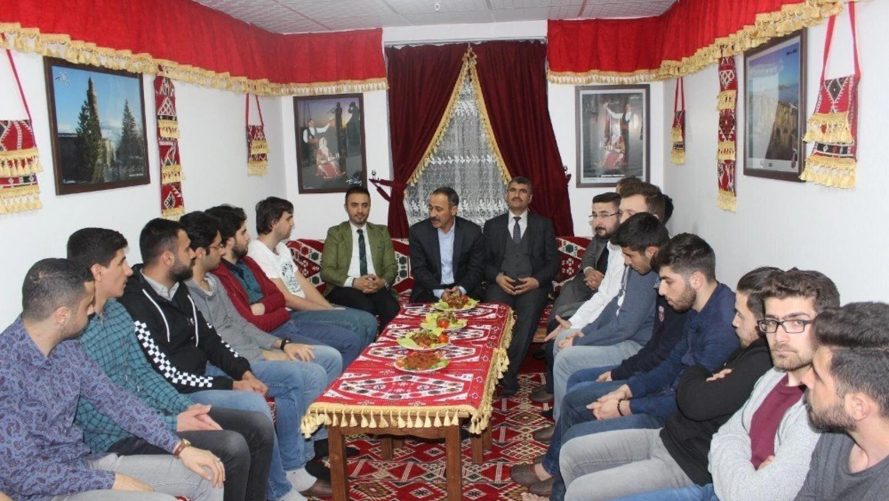 Elazığ'da KYK Gönül Sohbetleri Programı Başlatıldı