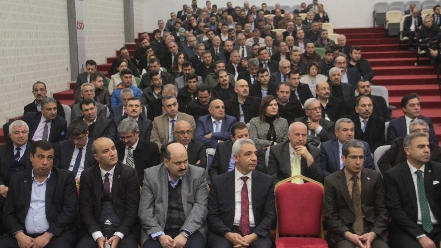 Elazığ'da Mesleki ve Teknik Eğitim Kurumlarıyla Sektör Buluşması