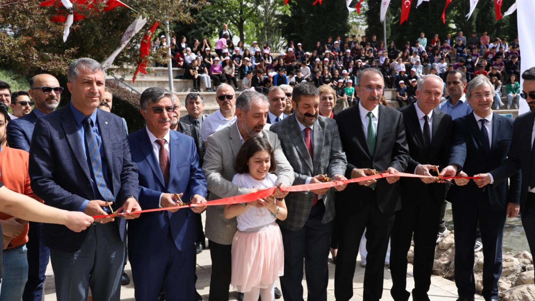AÜB Tanıtım ve Tercih Fuarı, Fırat Üniversitesi Ev Sahipliğinde Elazığ'da Gerçekleştirildi